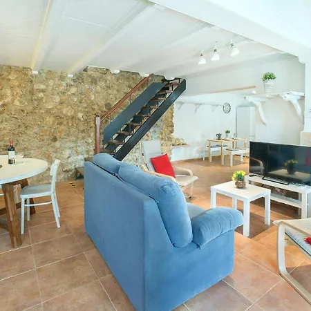 Mairata Villa *